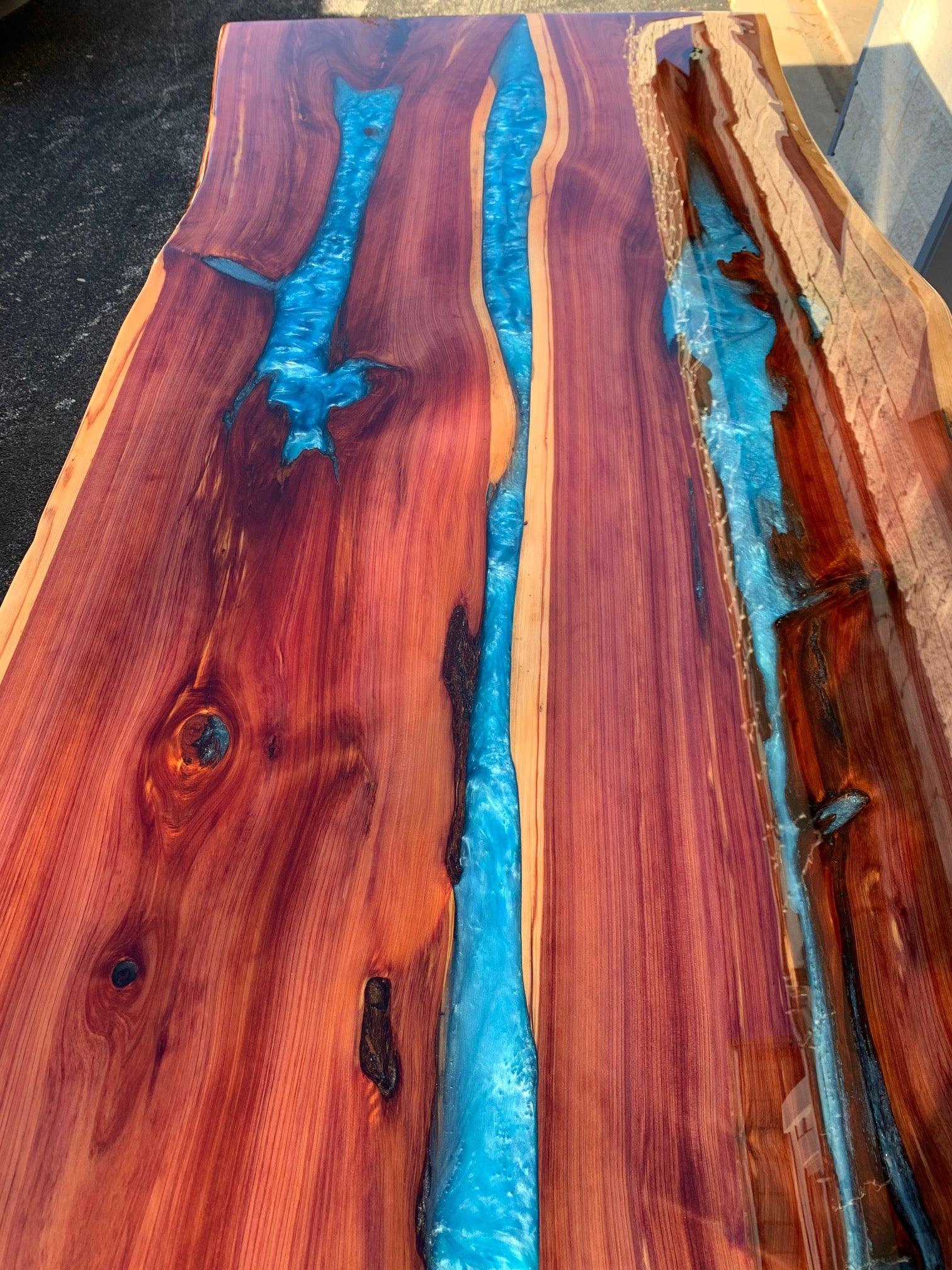 Epoxy deals table red